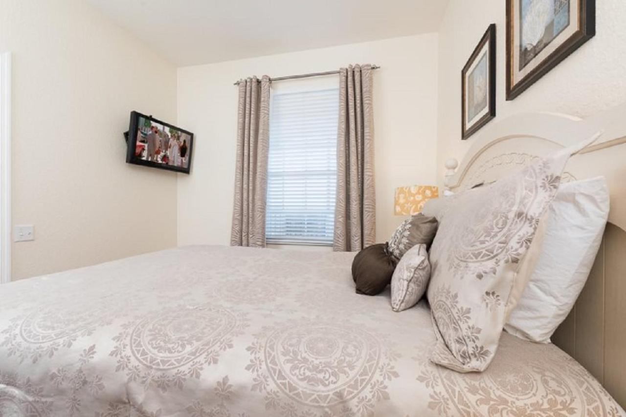 Luxurious Condo - Just 2 Miles From Disney #404 Orlando Ngoại thất bức ảnh